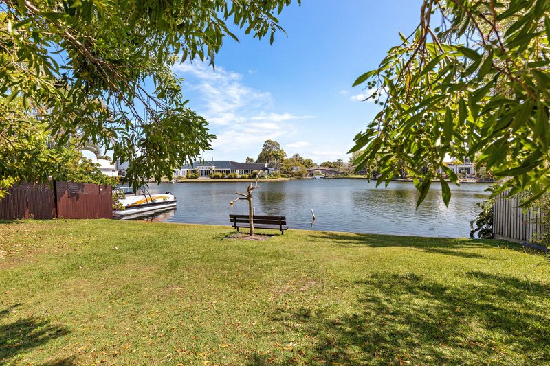 Photo - 1/2 Sunseeker Close, Noosaville QLD 4566 - Image 10