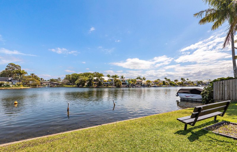 Photo - 1/2 Sunseeker Close, Noosaville QLD 4566 - Image 11