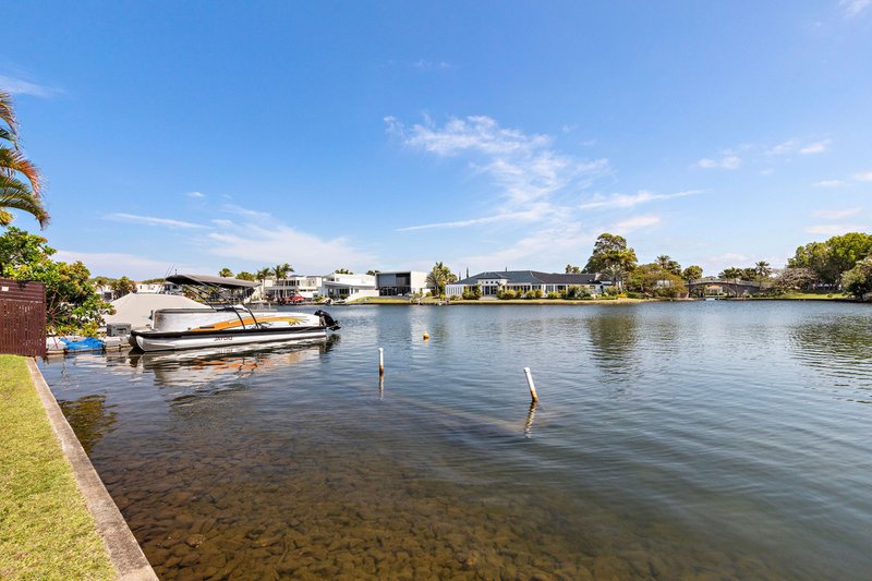 Photo - 1/2 Sunseeker Close, Noosaville QLD 4566 - Image 12