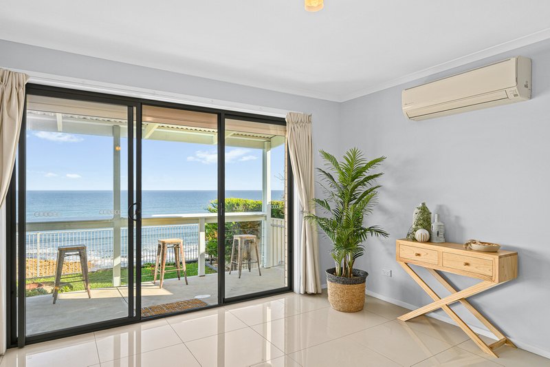 Photo - 12 Sunset Court, O'Sullivan Beach SA 5166 - Image 11