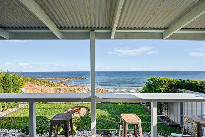 Photo - 12 Sunset Court, O'Sullivan Beach SA 5166 - Image 13