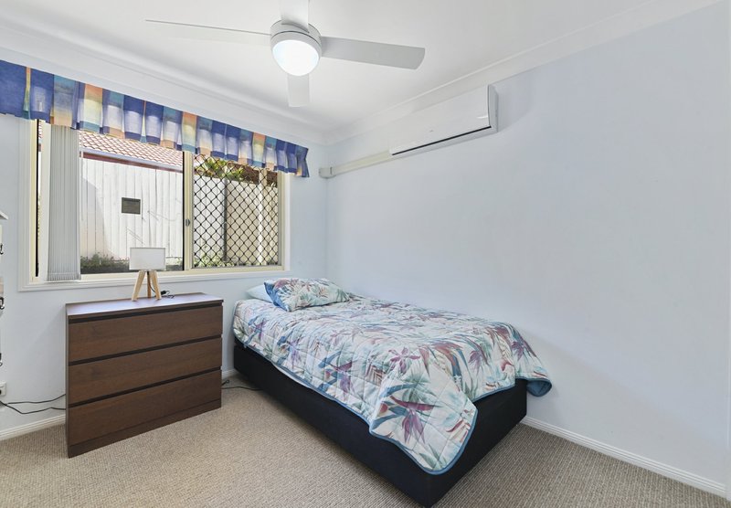 Photo - 12 Surround Street, Dakabin QLD 4503 - Image 10