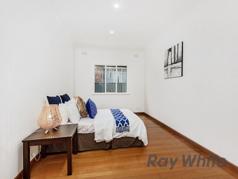 Photo - 12 Suspension Street, Ardeer VIC 3022 - Image 10