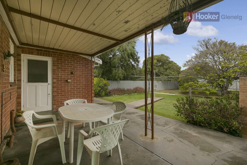 Photo - 12 Sussex Street, Warradale SA 5046 - Image 8