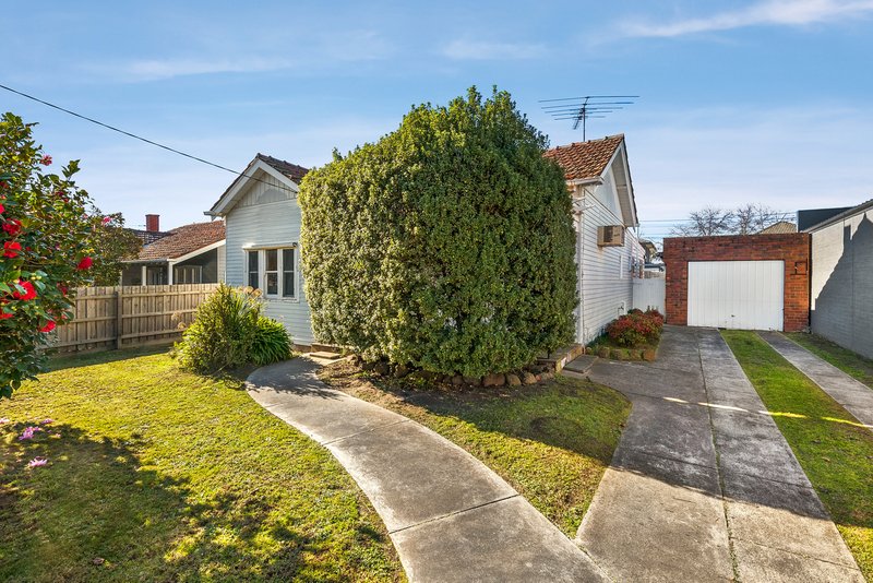 12 Sutherland Street, Malvern East VIC 3145