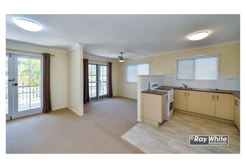 Photo - 12 Suthers Avenue, Frenchville QLD 4701 - Image 9