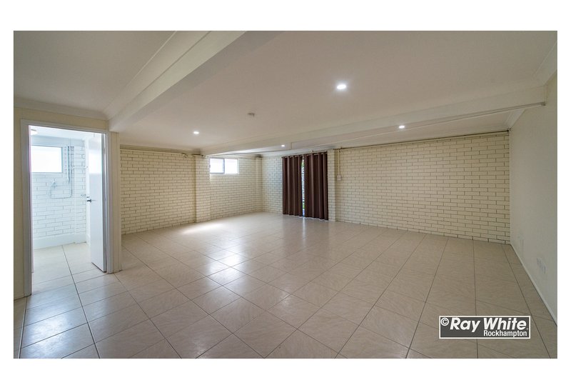 Photo - 12 Suthers Avenue, Frenchville QLD 4701 - Image 23