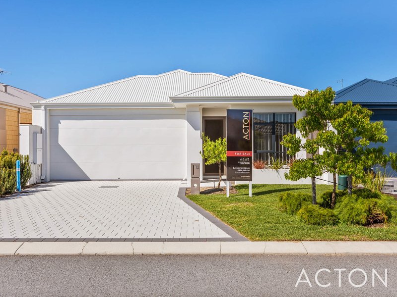 12 Sweetgum Way, Piara Waters WA 6112