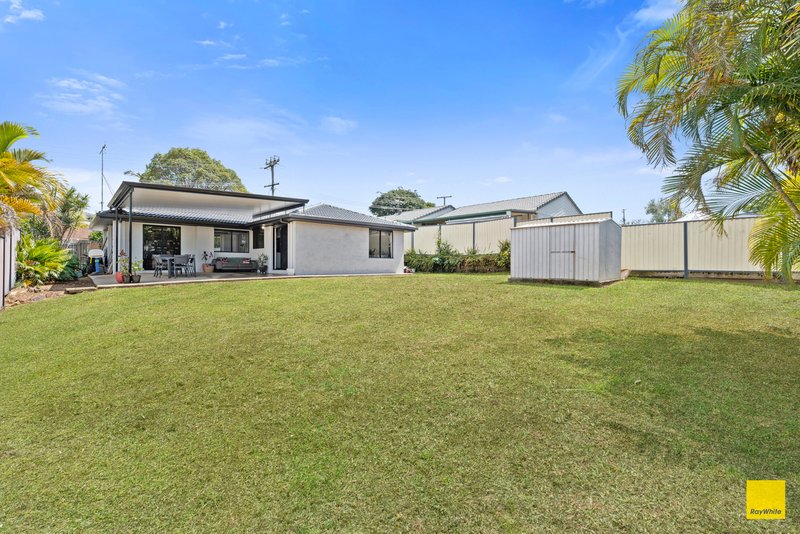 Photo - 12 Sylvania Street, Wellington Point QLD 4160 - Image 10