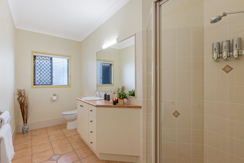 Photo - 12 Sylvia Court, Eatons Hill QLD 4037 - Image 13