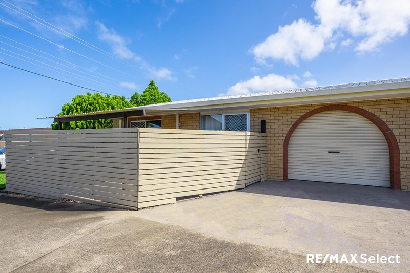 Photo - 1/2 Symons Street, South Mackay QLD 4740 - Image 2