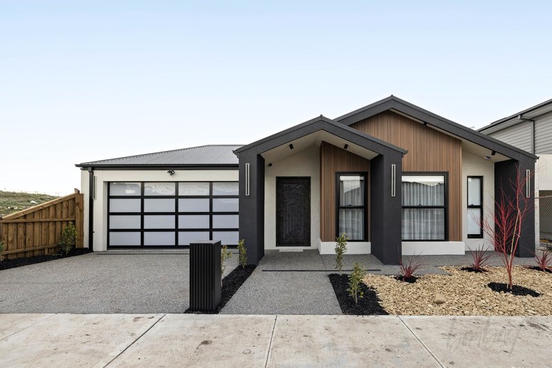 12 Taggiasca Drive, Wollert VIC 3750