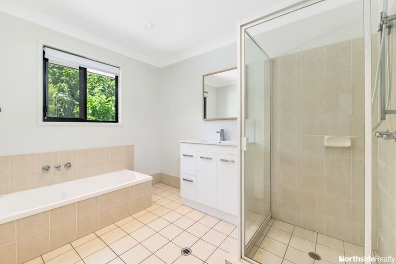 Photo - 12 Talisman Crt , Eatons Hill QLD 4037 - Image 15