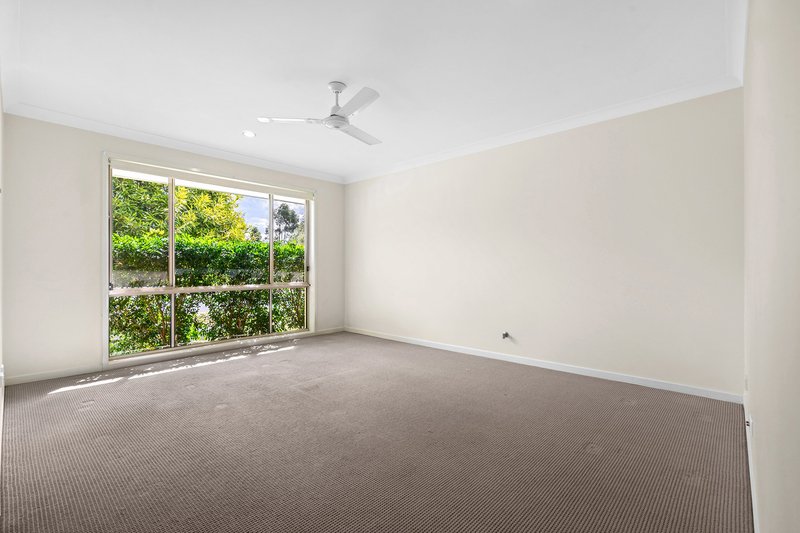 Photo - 12 Tall Trees Drive, Glenmore Park NSW 2745 - Image 2