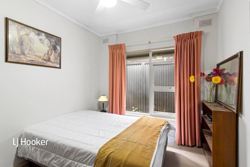 Photo - 12 Tallack Street, Windsor Gardens SA 5087 - Image 11