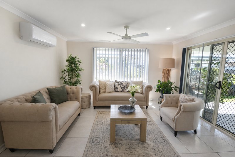 Photo - 12 Tallowwood Street, Caboolture South QLD 4510 - Image 5