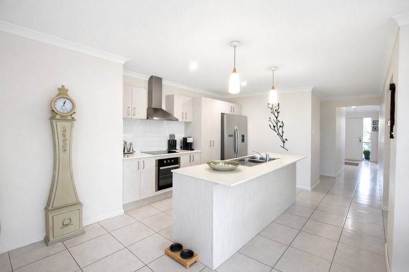 Photo - 12 Tallowwood Street, Caboolture South QLD 4510 - Image 11