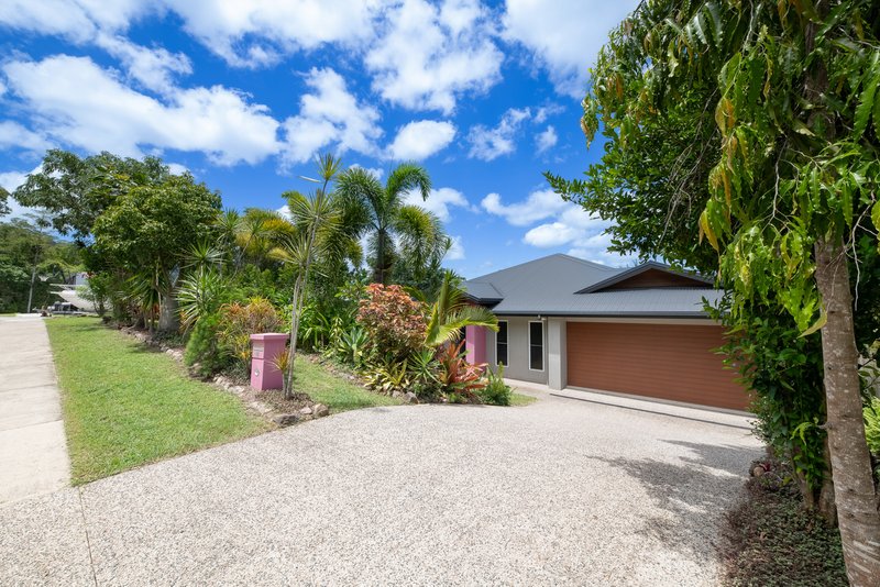 Photo - 12 Tanika Road, Cannonvale QLD 4802 - Image 2