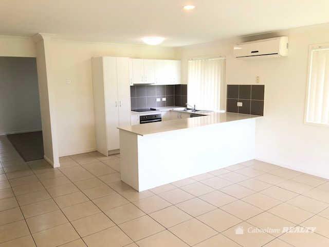 Photo - 12 Tedar Close, Bellmere QLD 4510 - Image 9