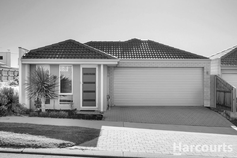 12 Teneriffe Rise, Halls Head WA 6210