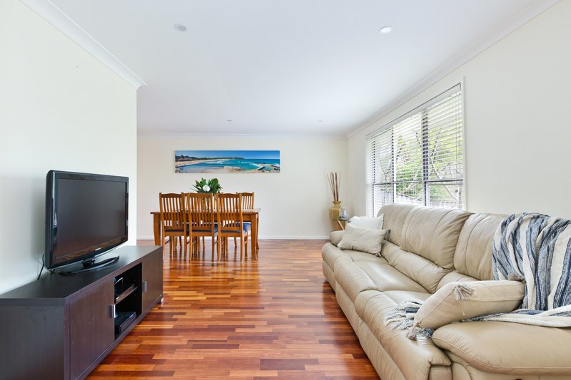 Photo - 12 Terrigal Road, Terrey Hills NSW 2084 - Image 7