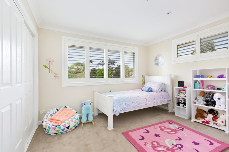 Photo - 12 Terrigal Road, Terrey Hills NSW 2084 - Image 9