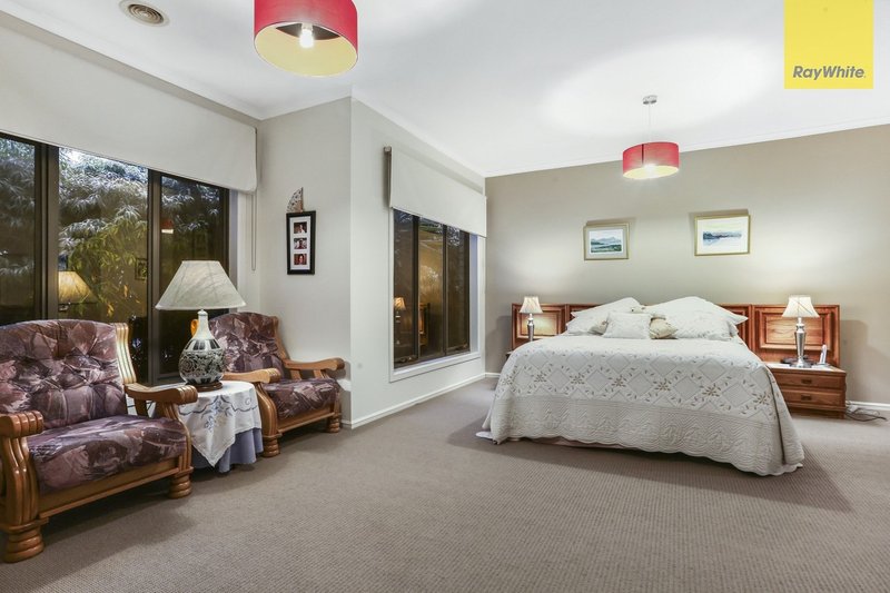 Photo - 12 The Springs Close, Narre Warren South VIC 3805 - Image 7