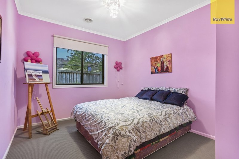 Photo - 12 The Springs Close, Narre Warren South VIC 3805 - Image 9