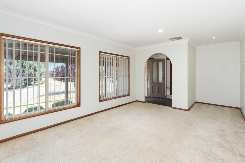 Photo - 12 The Terrace, Tamworth NSW 2340 - Image 2