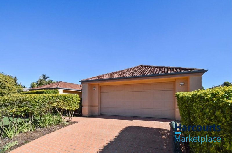 Photo - 12 Thomas Macleod Avenue, Sinnamon Park QLD 4073 - Image 11