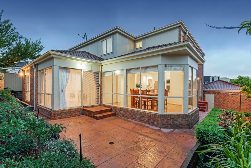 Photo - 12 Thomas Street, Roxburgh Park VIC 3064 - Image 22