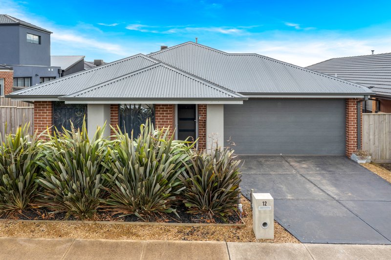 12 Thornbury Street, Donnybrook VIC 3064