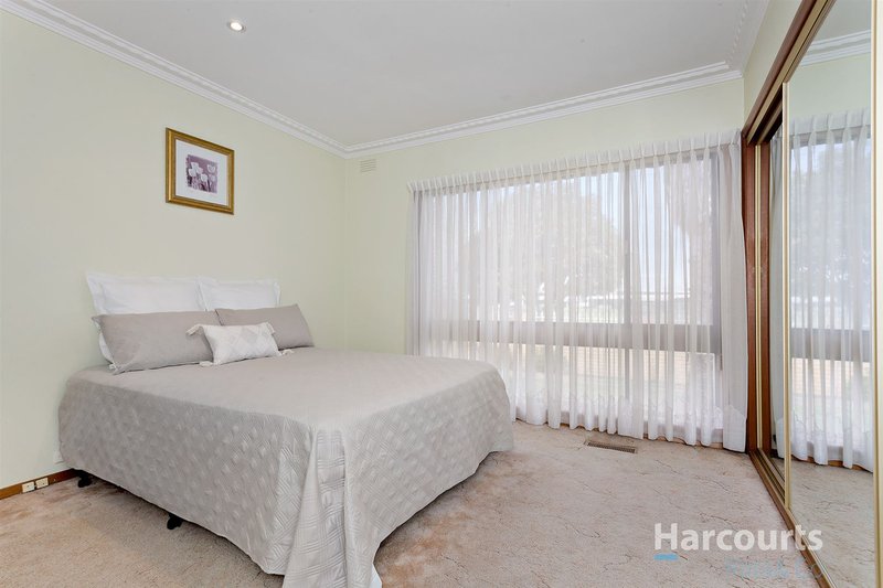 Photo - 12 Thornton Street, Lalor VIC 3075 - Image 5