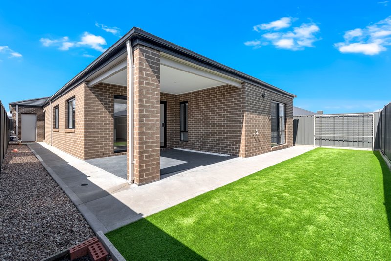 Photo - 12 Thunder Drive, Kalkallo VIC 3064 - Image 20