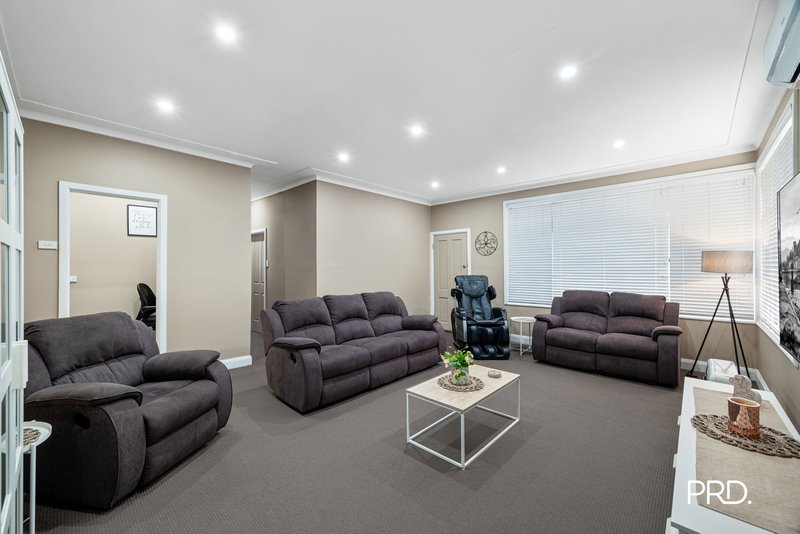 Photo - 12 Tidswell Street, St Marys NSW 2760 - Image 3