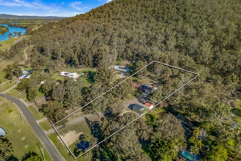 Photo - 12 Timbertop Road, Glen Oak NSW 2320 - Image 2