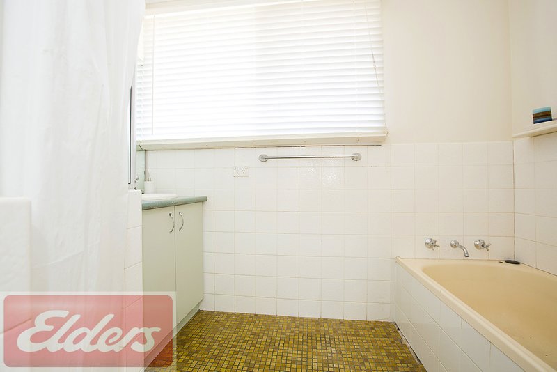 Photo - 12 Timgalen Avenue, South Penrith NSW 2750 - Image 6