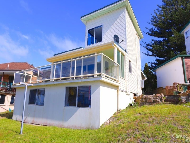 12 Tomaree Crescent, Boat Harbour NSW 2316