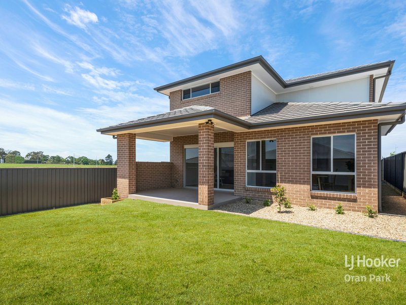 Photo - 12 Toovey Avenue, Oran Park NSW 2570 - Image 13