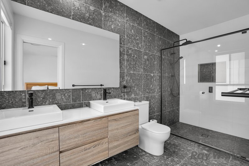 Photo - 12 Totterdell Place, Tahmoor NSW 2573 - Image 7
