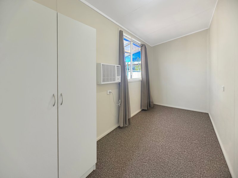 Photo - 12 Trelanvean Street, Dubbo NSW 2830 - Image 5