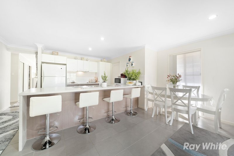 Photo - 12 Tribeca Place, Eagleby QLD 4207 - Image 5