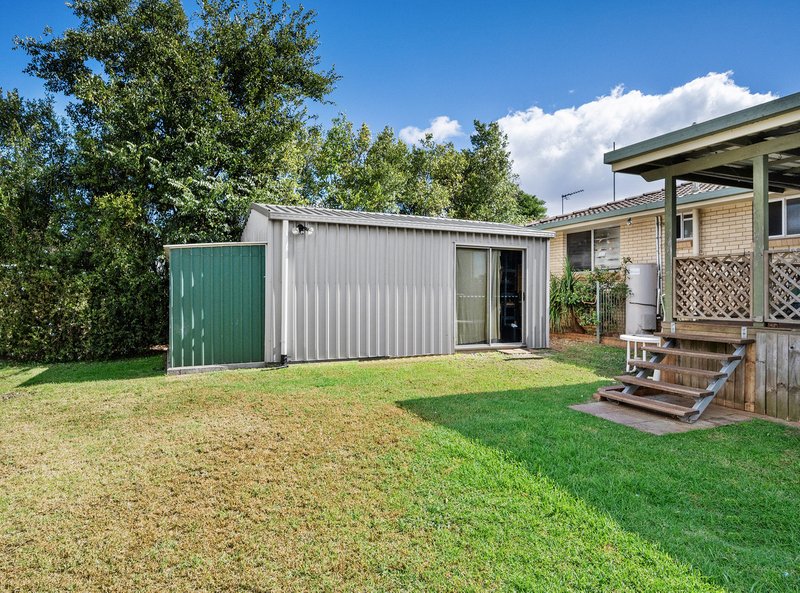 Photo - 12 Trousdell Court, Rockville QLD 4350 - Image 9