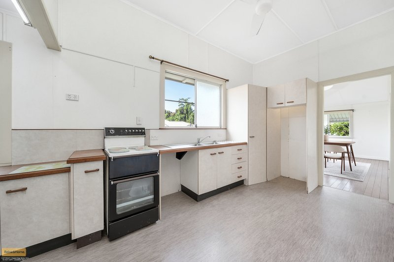 Photo - 12 Tulip Street, Goondi Hill QLD 4860 - Image 5