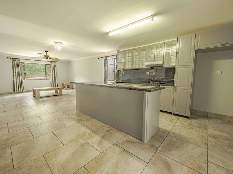 Photo - 12 Tulip Street, Russell Island QLD 4184 - Image 3