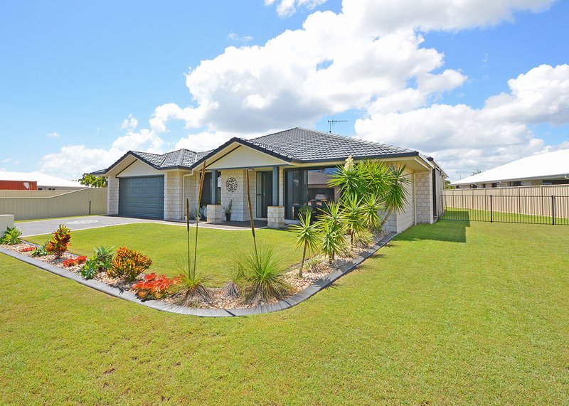 Photo - 12 Tulipwood Drive, Burrum Heads QLD 4659 - Image 1