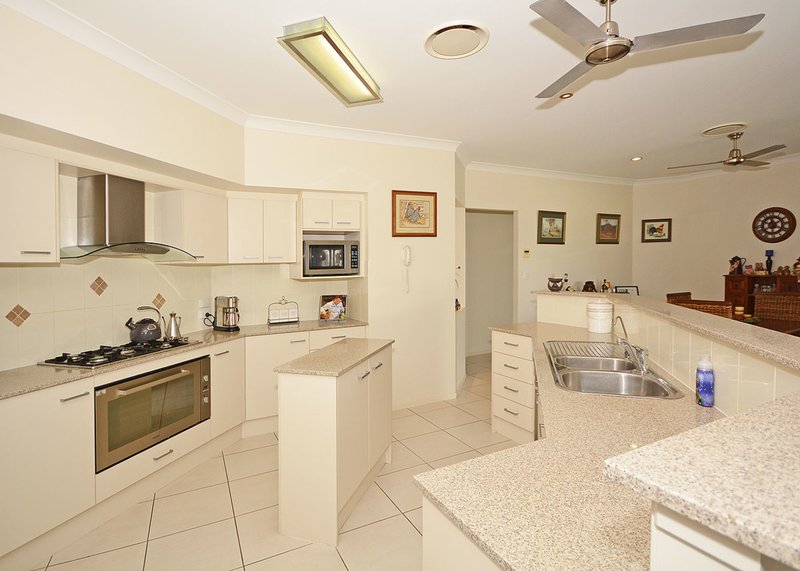 Photo - 12 Tulipwood Drive, Burrum Heads QLD 4659 - Image 2