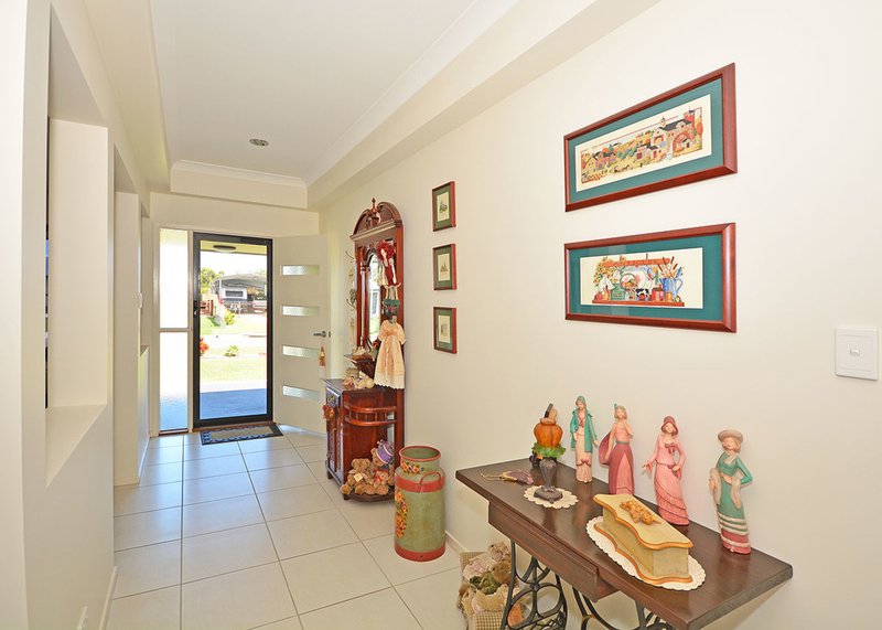 Photo - 12 Tulipwood Drive, Burrum Heads QLD 4659 - Image 26