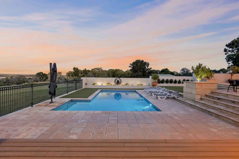 Photo - 12 Tulloch Court, Jandabup WA 6077 - Image 17