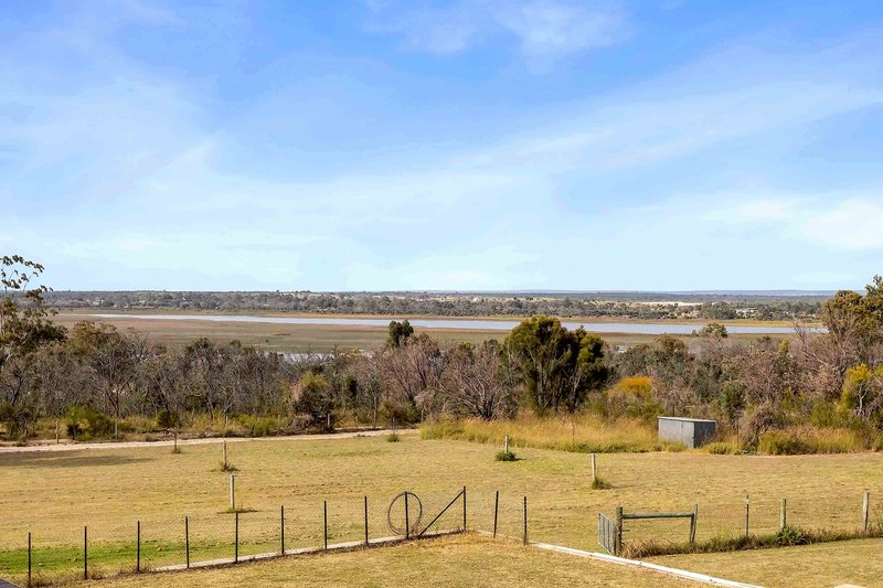 Photo - 12 Tulloch Court, Jandabup WA 6077 - Image 24